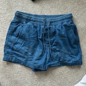 Gap soft denim shorts